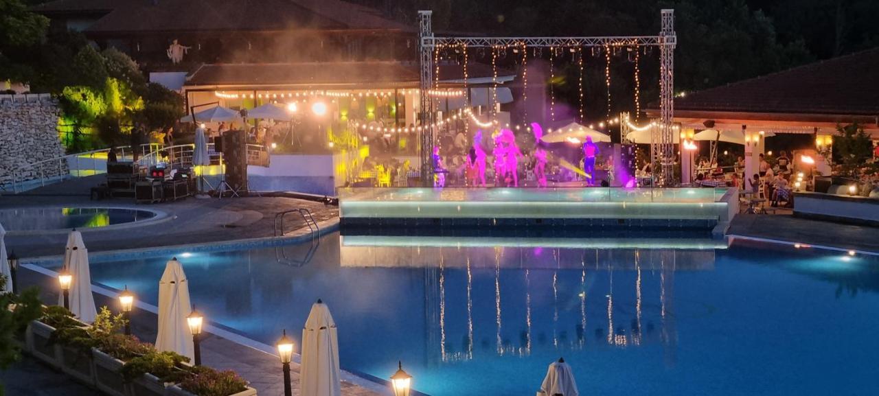 Eve Santa Marina Studios - Sea, Pools, Relax 索佐波尔 外观 照片